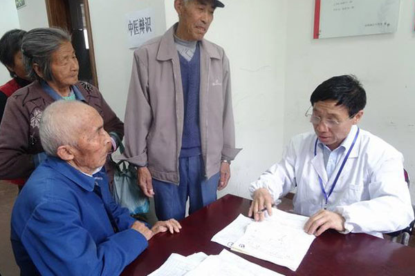 健康一體機通過主控板將數據傳遞 健康一體機通過主控板將數據傳遞